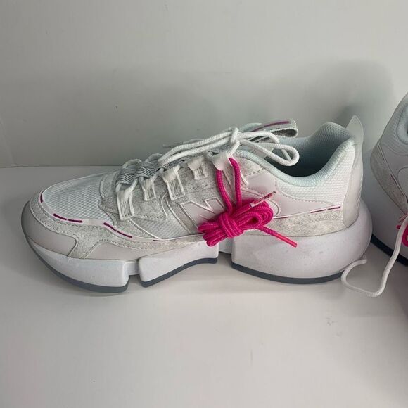Size 10 - New Balance Vision Racer x Jaden Smith White Pink 2021 READ Shoes ONLY - Picture 4 of 8
